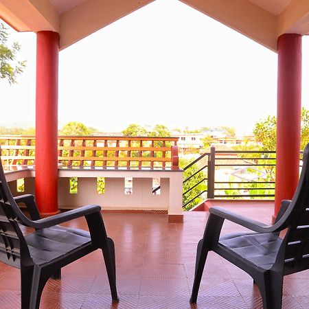Coorg Girinivas Deluxe Homestay-Wi-Fi Мадікері Екстер'єр фото