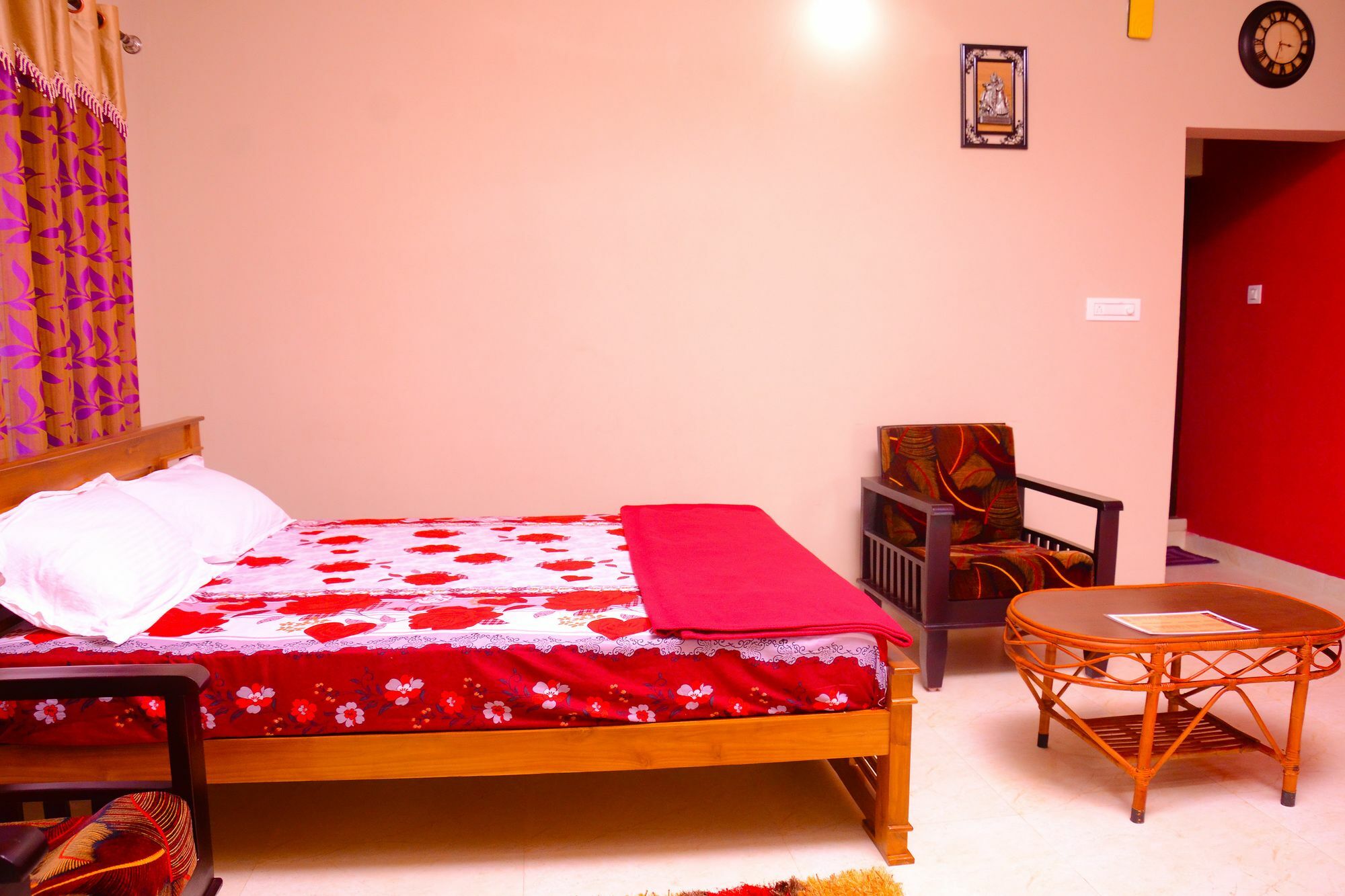 Coorg Girinivas Deluxe Homestay-Wi-Fi Мадікері Екстер'єр фото